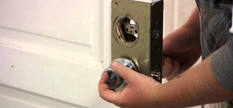 Home Lock Change in Taft